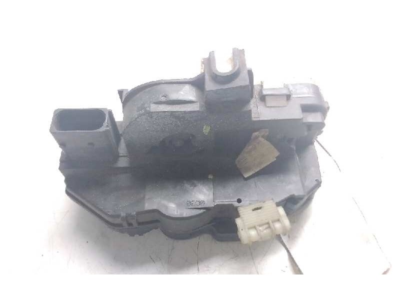 Recambio de cerradura puerta trasera derecha para opel astra j lim. cosmo referencia OEM IAM   