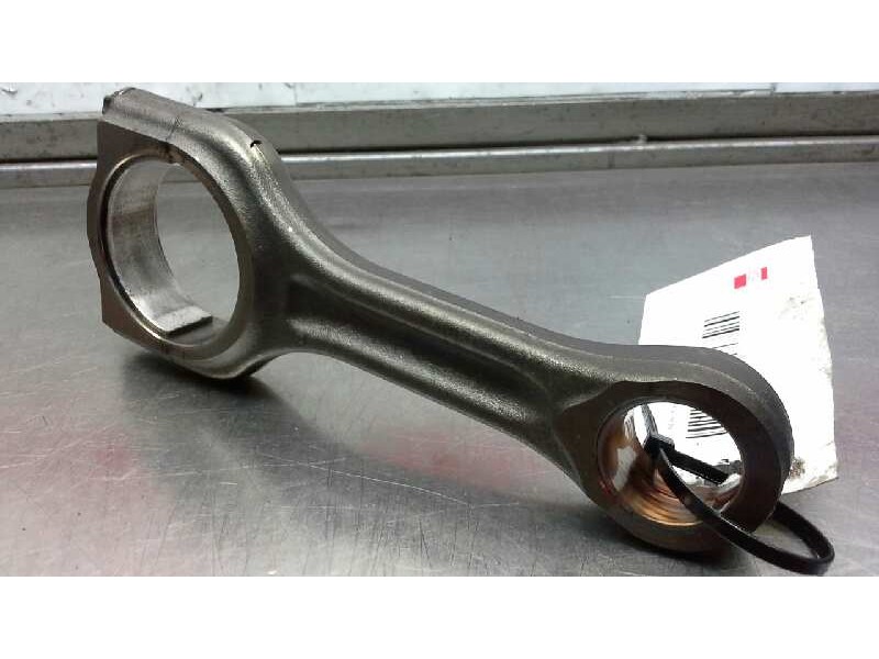 Recambio de biela para mazda 3 berlina (bk) 1.6 cd diesel cat referencia OEM IAM V619  