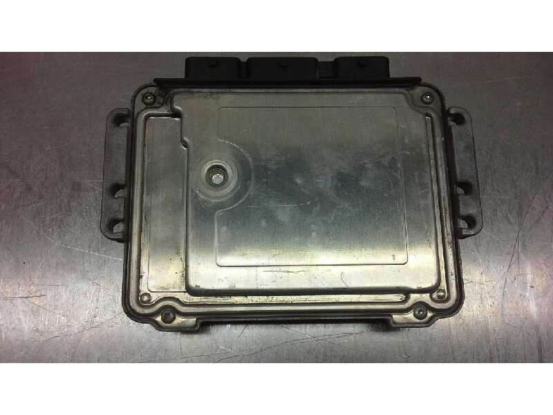 Recambio de centralita motor uce para renault scenic ii confort expression referencia OEM IAM 8200321263 292 