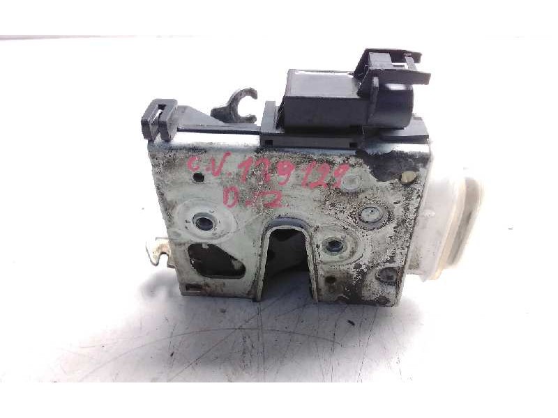 Recambio de cerradura puerta delantera izquierda para audi a4 berlina (b5) 1.8 t referencia OEM IAM 8D1837015E  