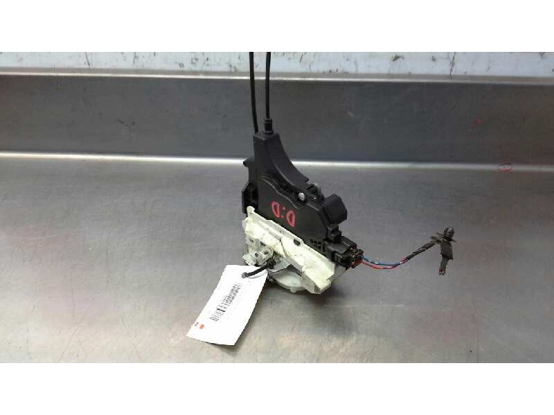 Recambio de cerradura puerta delantera derecha para mitsubishi lancer berlina (cy0) inform referencia OEM IAM   