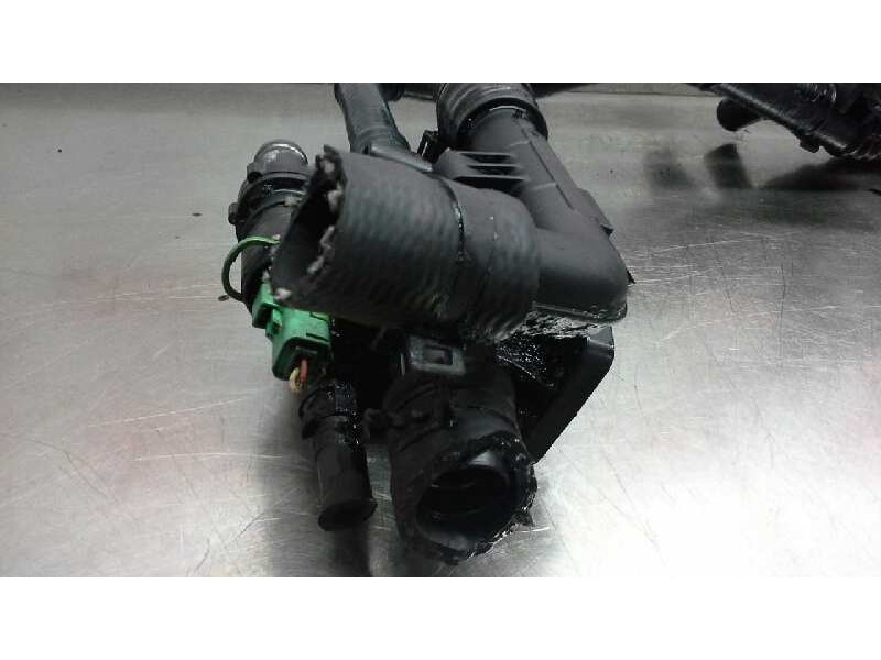 Recambio de caja termostato para mazda 3 berlina (bk) 1.6 cd diesel cat referencia OEM IAM   