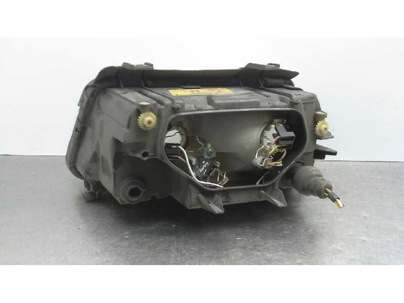 Recambio de faro derecho para audi a4 berlina (b5) 1.8 t referencia OEM IAM   