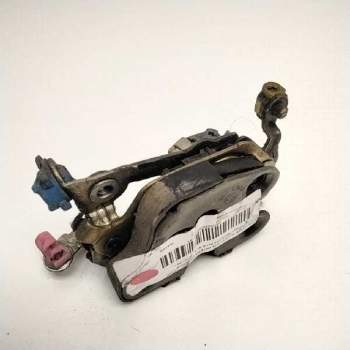 Recambio de cerradura puerta delantera derecha para nissan sunny berlina (n13) slx referencia OEM IAM   