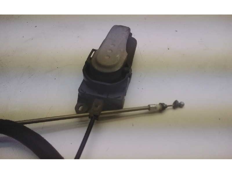 Recambio de cerradura puerta delantera derecha para nissan micra (k12e) acenta referencia OEM IAM 80670AX600  