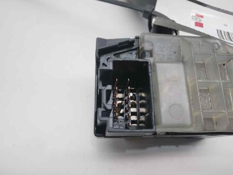 Recambio de mando limpia para mazda 3 berlina (bk) 1.6 crdt active+ referencia OEM IAM 17D682  