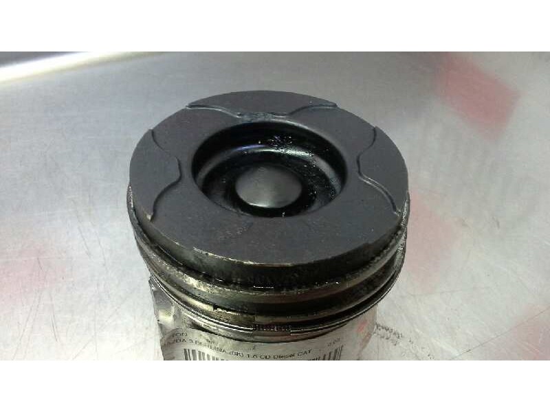 Recambio de piston para mazda 3 berlina (bk) 1.6 cd diesel cat referencia OEM IAM   