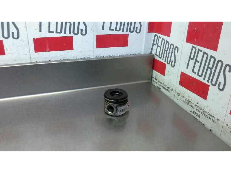 Recambio de piston para mazda 3 berlina (bk) 1.6 cd diesel cat referencia OEM IAM   
