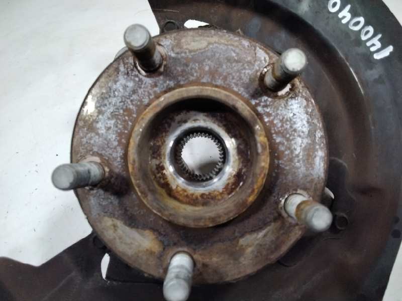 Recambio de mangueta delantera izquierda para mazda 3 berlina (bk) 1.6 crdt active+ referencia OEM IAM BP4K33031C  