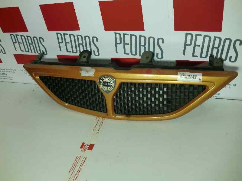 Recambio de rejilla delantera para lancia lancia y 1.2 cat referencia OEM IAM   107020