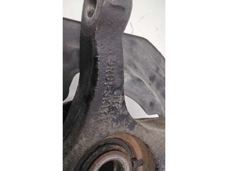 Recambio de mangueta delantera izquierda para mazda 3 berlina (bk) 1.6 crdt active+ referencia OEM IAM BP4K33031C  