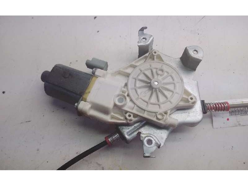 Recambio de elevalunas delantero izquierdo para nissan micra (k12e) acenta referencia OEM IAM 80701BC40B  