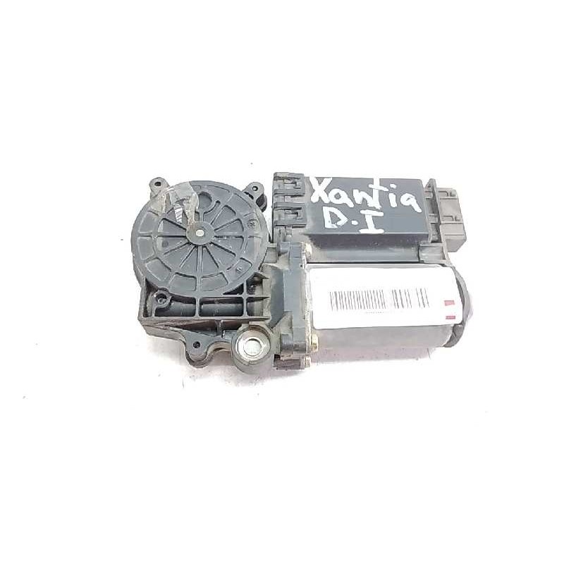 Recambio de motor elevalunas delantero izquierdo para citroen xantia berlina referencia OEM IAM 130821741  