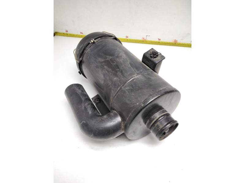 Recambio de caja filtro de aire para nissan trade referencia OEM IAM 445165692319 C151653 MANN