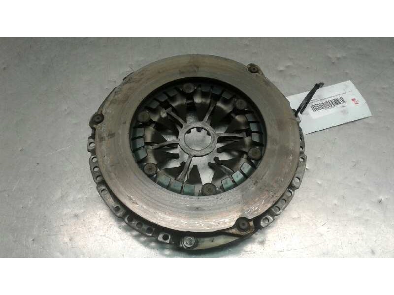 Recambio de prensa embrague para volkswagen t5 transporter/furgoneta caja cerrada referencia OEM IAM 123043610  