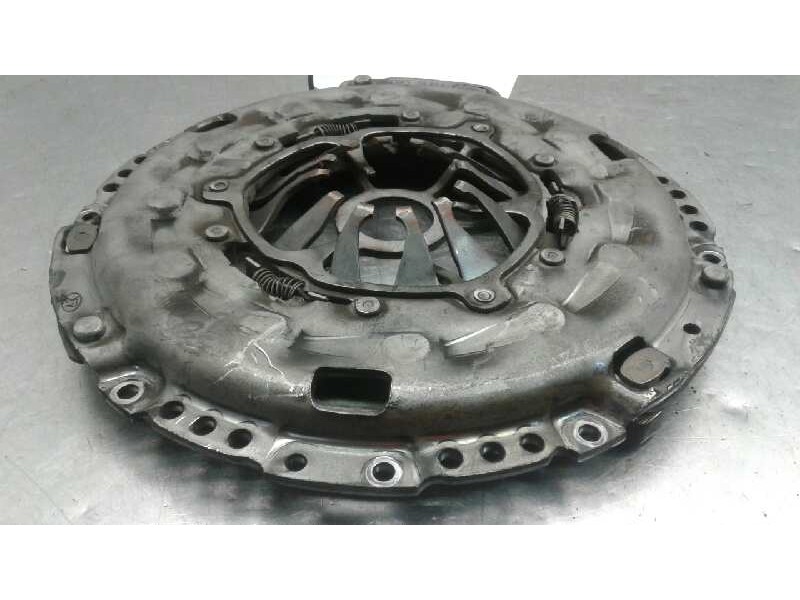 Recambio de prensa embrague para volkswagen t5 transporter/furgoneta caja cerrada referencia OEM IAM 123043610  