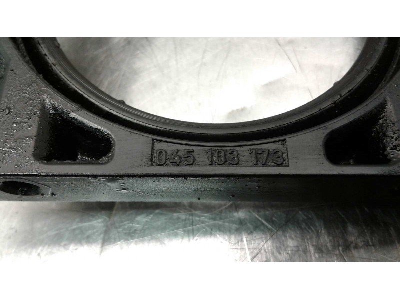 Recambio de reten cigueñal izquierdo para volkswagen t5 transporter/furgoneta caja cerrada referencia OEM IAM 045103173  