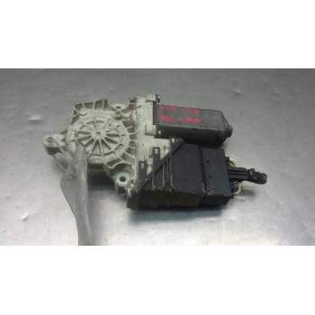MOTOR ELEVALUNAS TRASERO DERECHO 