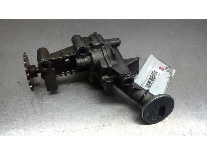 Recambio de bomba aceite para renault megane ii classic berlina confort expression referencia OEM IAM 7700600252  