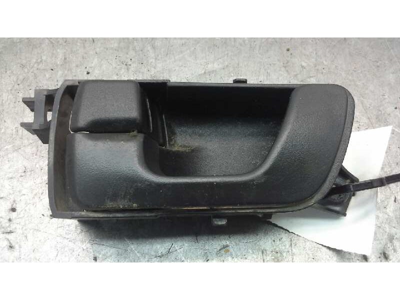 Recambio de maneta interior delantera izquierda para mitsubishi montero (v60/v70) referencia OEM IAM   