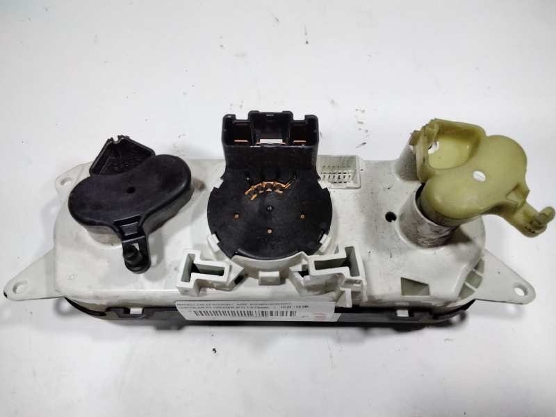 Recambio de mando calefaccion / aire acondicionado para chrysler pt cruiser (pt) 1.6 classic referencia OEM IAM 0SZ13DX9AA  