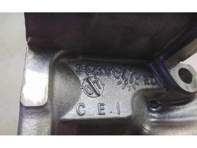 Recambio de soporte valvula egr para nissan note (e11e) referencia OEM IAM 352301  