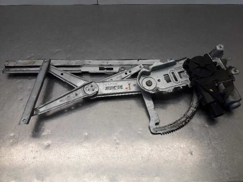 Recambio de elevalunas delantero izquierdo para opel corsa c club referencia OEM IAM 24466593  