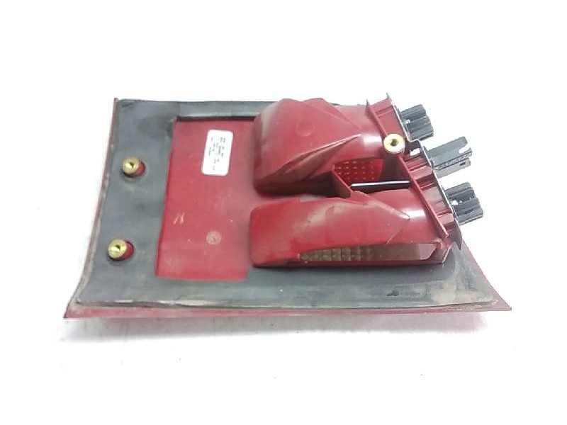 Recambio de piloto trasero izquierdo porton para bmw x5 (e53) 3.0d referencia OEM IAM 840901107  