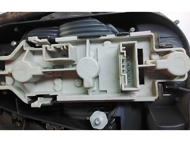 Recambio de piloto trasero derecho para bmw serie 3 compact (e46) 318td referencia OEM IAM   