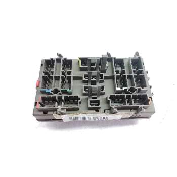 Recambio de caja fusibles para citroën xantia berlina referencia OEM IAM 956610180  