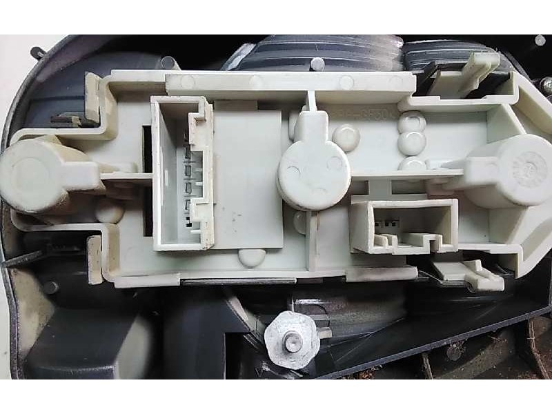 Recambio de piloto trasero izquierdo para bmw serie 3 compact (e46) 318td referencia OEM IAM   