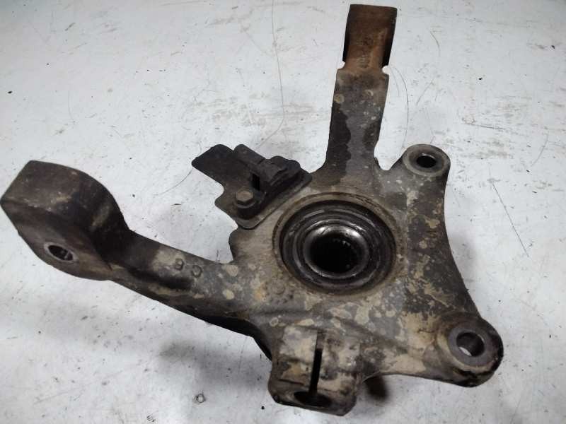 Recambio de mangueta delantera izquierda para chrysler pt cruiser (pt) 1.6 classic referencia OEM IAM 04656367AC  