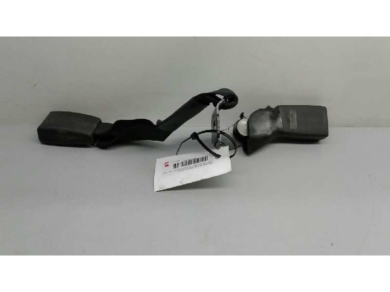 Recambio de enganche cinturon trasero izquierdo para toyota avensis berlina (t25) 2.2 d-4d executive sedán (4-ptas.) referencia 