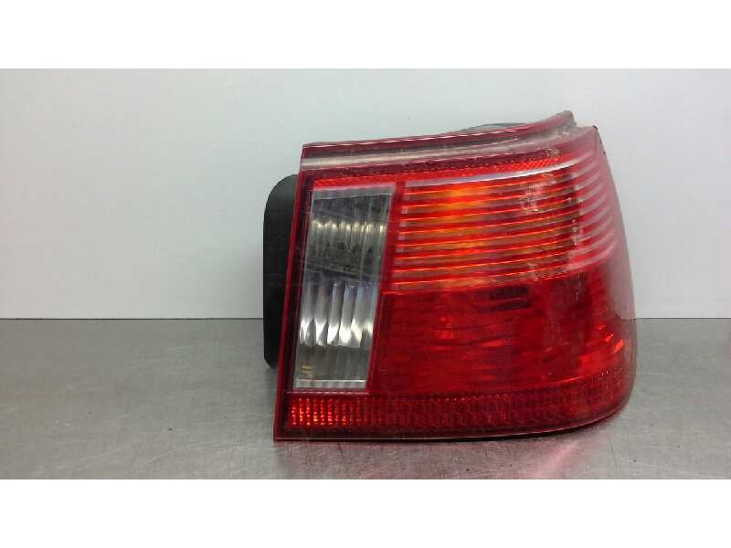 Recambio de piloto trasero derecho para seat ibiza (6k1) stella referencia OEM IAM 6K6945112G  