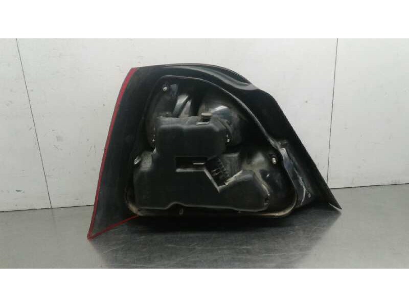 Recambio de piloto trasero derecho para mg rover serie 25 (rf) comfort (5-ptas.) referencia OEM IAM XFB10088  