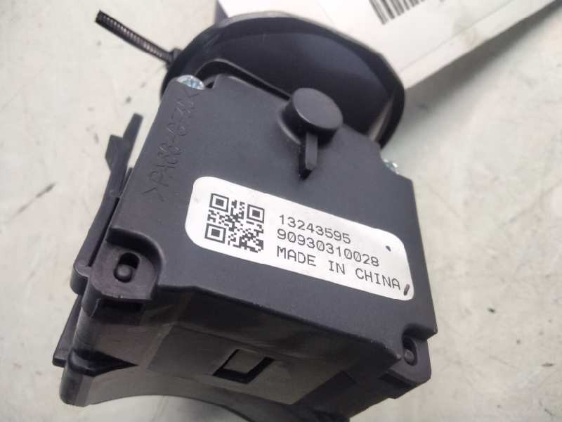 Recambio de mando limpia para opel insignia berlina cosmo referencia OEM IAM 13243595  