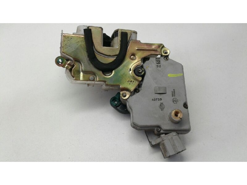Recambio de cerradura puerta delantera derecha para nissan primera berlina (p11) básico referencia OEM IAM 805022F910  