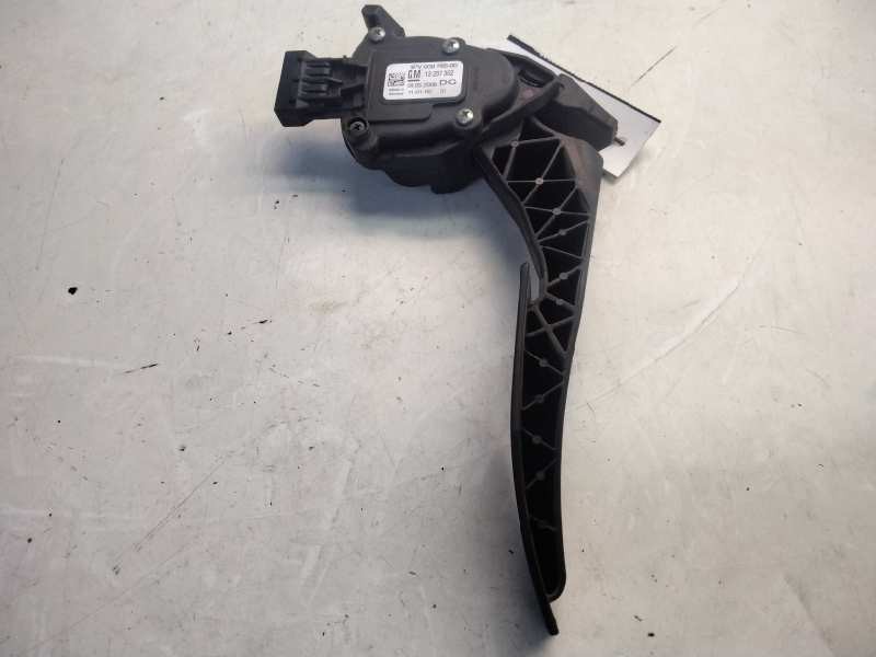 Recambio de potenciometro pedal para opel insignia berlina cosmo referencia OEM IAM 13237352  
