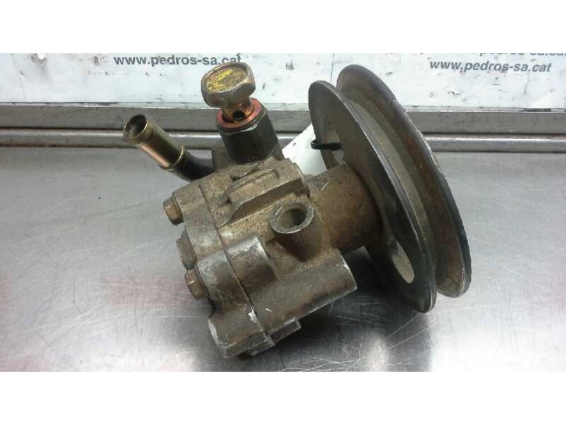 Recambio de bomba direccion para nissan serena (c23m) 2.3 diesel referencia OEM IAM   