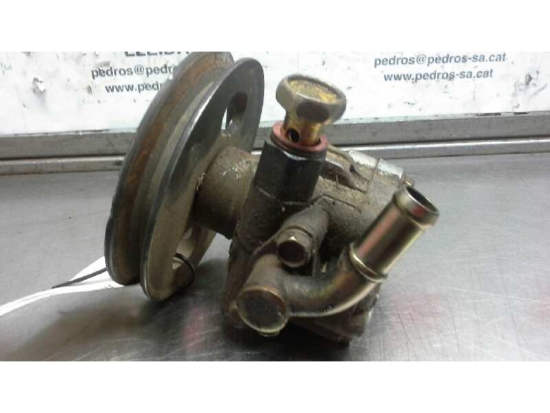 Recambio de bomba direccion para nissan serena (c23m) 2.3 diesel referencia OEM IAM   