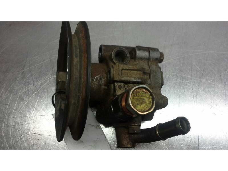 Recambio de bomba direccion para nissan serena (c23m) 2.3 diesel referencia OEM IAM   