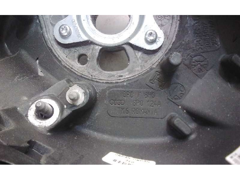Recambio de volante para audi a3 (8p) referencia OEM IAM 8P0419091CKTNA  