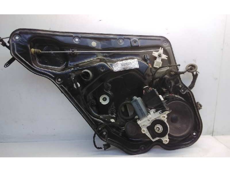 Recambio de elevalunas trasero izquierdo para volkswagen passat berl./combi w8 referencia OEM IAM 1J0035411D  