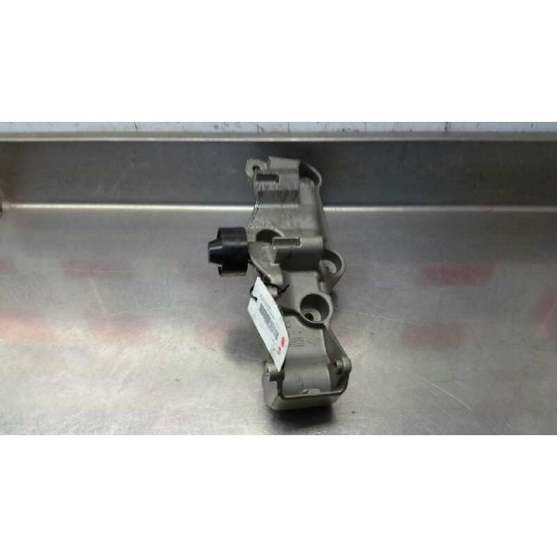Recambio de soporte alternador para renault trafic caja cerrada (ab 4.01) 2.0 dci diesel cat referencia OEM IAM M9R786  106255