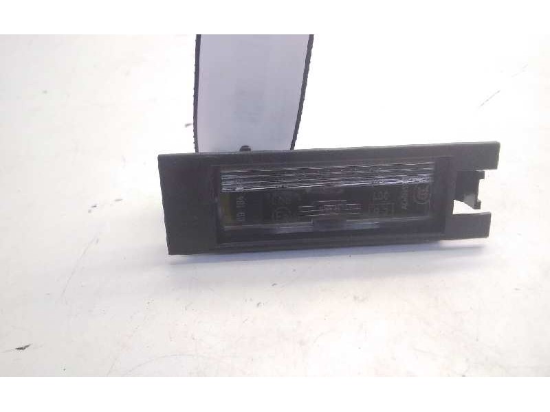 Recambio de piloto matricula para opel vectra c berlina referencia OEM IAM 6223506  