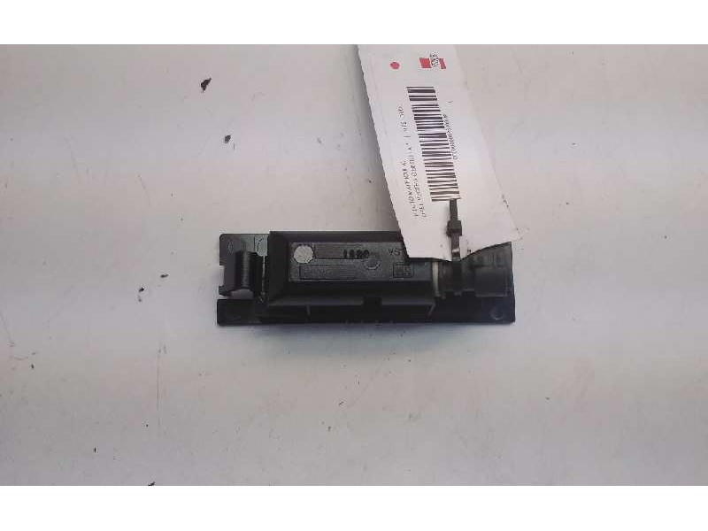 Recambio de piloto matricula para opel vectra c berlina referencia OEM IAM 6223506  