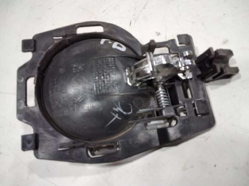 Recambio de maneta interior trasera derecha para citroen c3 1.4 sx plus referencia OEM IAM 9680187777  