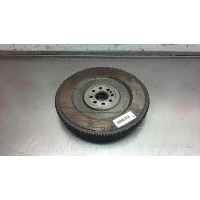 Recambio de volante motor para renault trafic caja cerrada (ab 4.01) 2.0 dci diesel cat referencia OEM IAM M9R786  106255