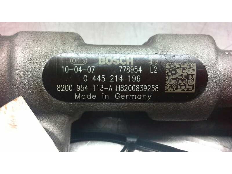 Recambio de rampa inyectora para renault trafic caja cerrada (ab 4.01) 2.0 dci diesel cat referencia OEM IAM M9R786 0445214196 1