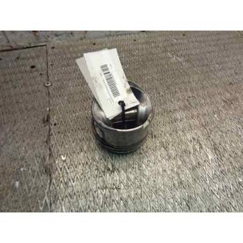 Recambio de piston para nissan serena (c23m) 2.0 diesel referencia OEM IAM   